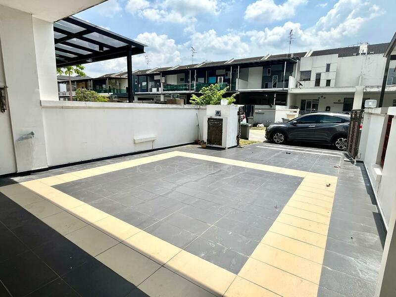 Setia Tropika Setias Tropikas - 4