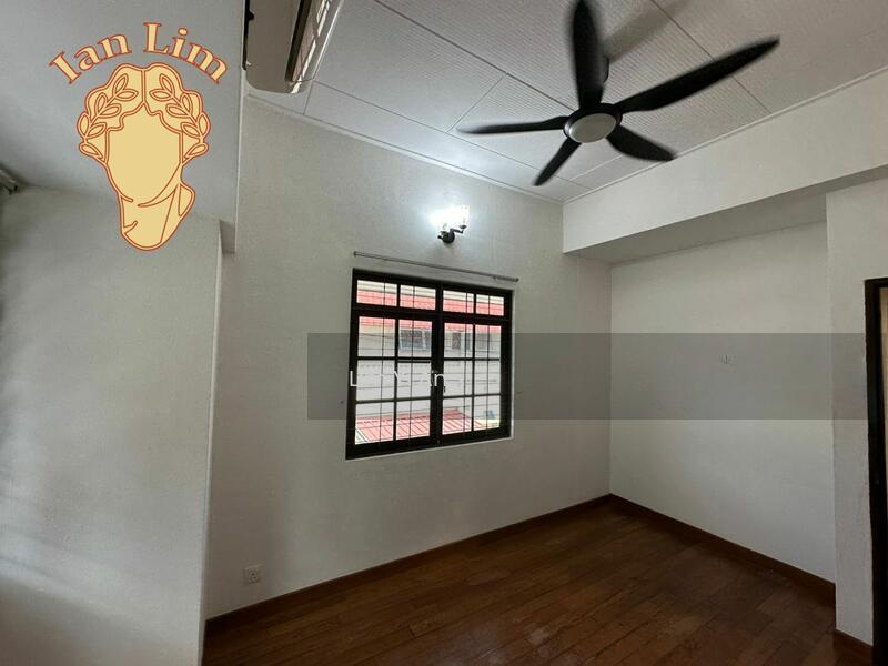 Double Storey Semi-D @ Pantai Jerjak - 5