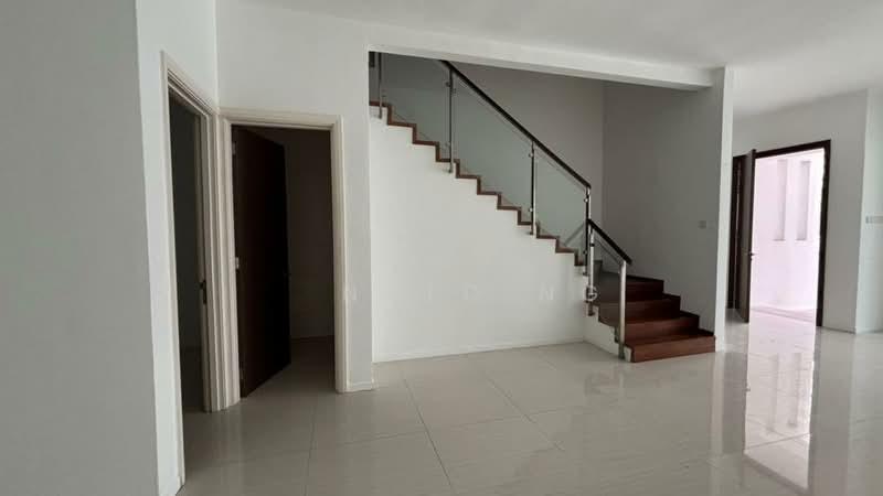 Raffles Residence 199 - 2