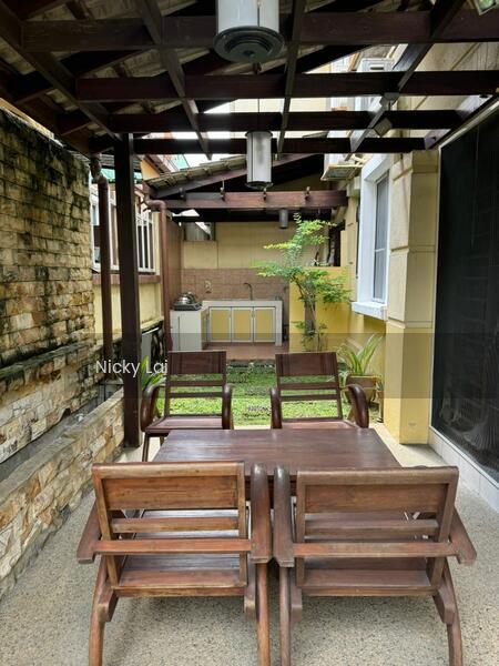 Ascott Hill - 2