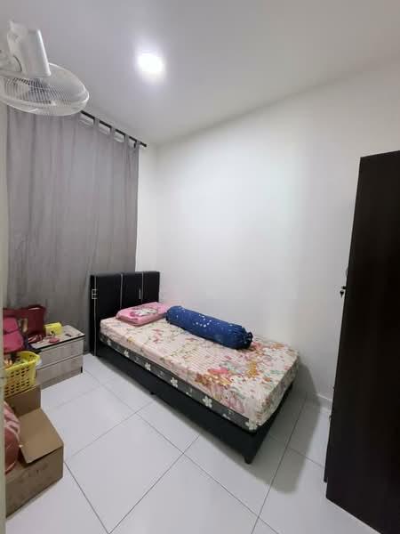 Sky Oasis Residence (Pangsapuri Oasis 1) - 4