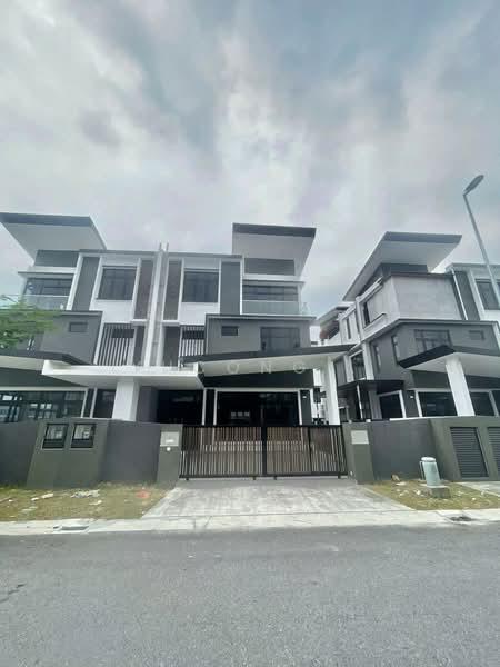 Nusa Sentral Nusas Sentrals - 1