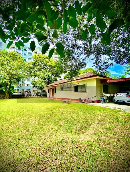 Jalan Bunga Kaca Piring Corner Single Storey Bungalow. - 4