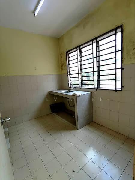 Taman Desa Kempas - 4