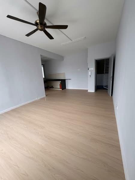 Livia Residence @ C180 - 2