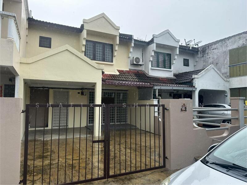 Taman Pinggiran Batu Caves - 1