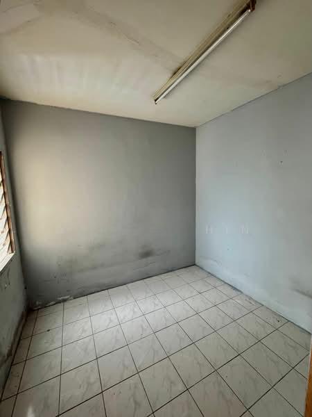 Pangsapuri Baiduri - 5