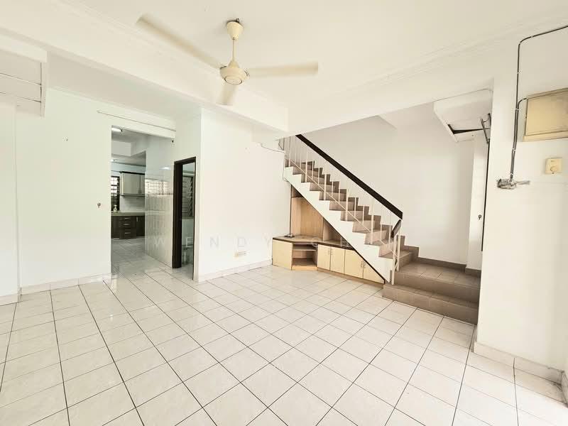 TAMAN PUCHONG UTAMA - 1