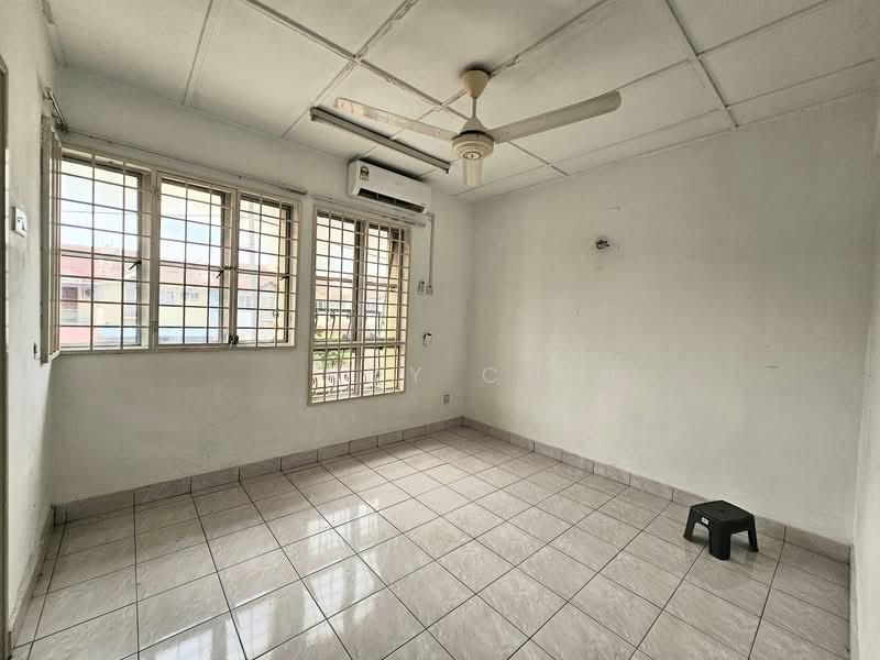 TAMAN PUCHONG UTAMA - 5