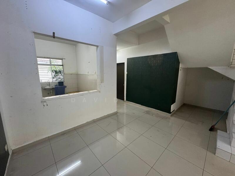 Cassis, Kota Emerald West - 3