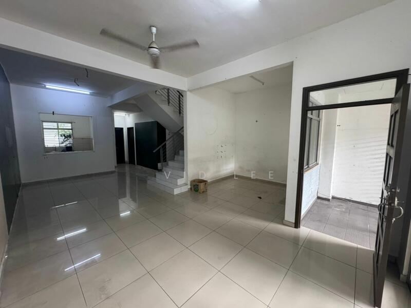 Cassis, Kota Emerald West - 2