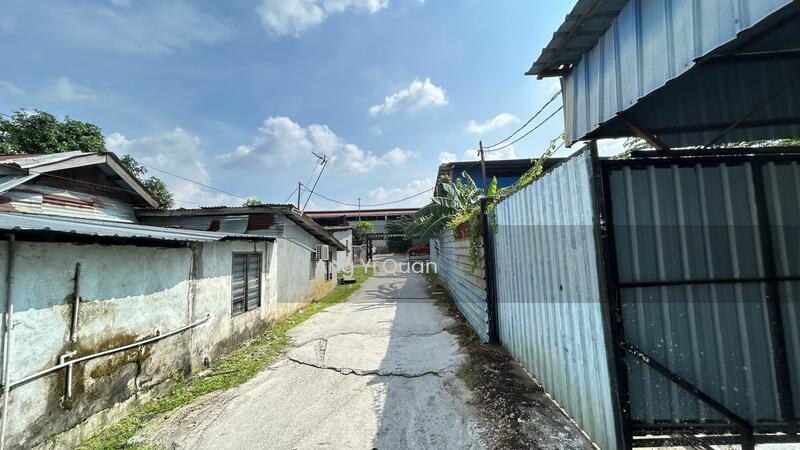 Kampung Baru Subang - 1