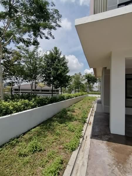 Maple Residence - 2