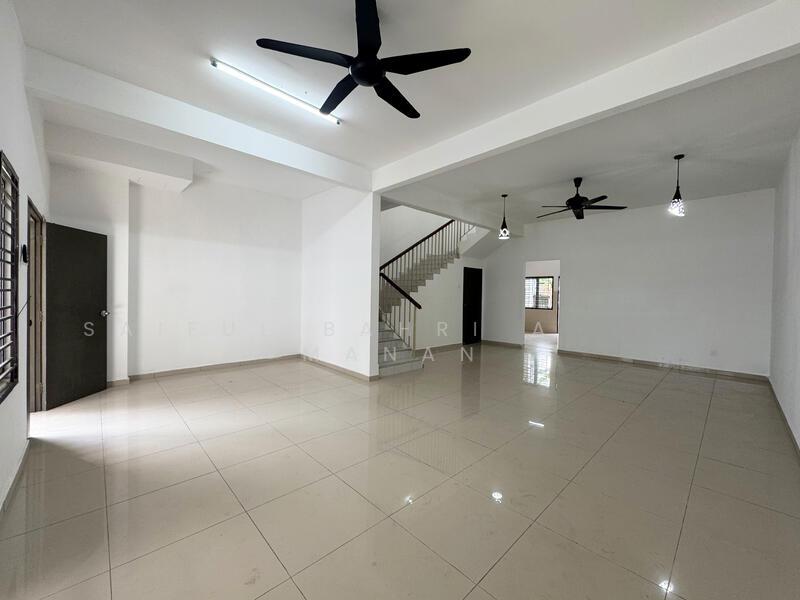 Taman Desa Seringin @ Nilai 3 - 4