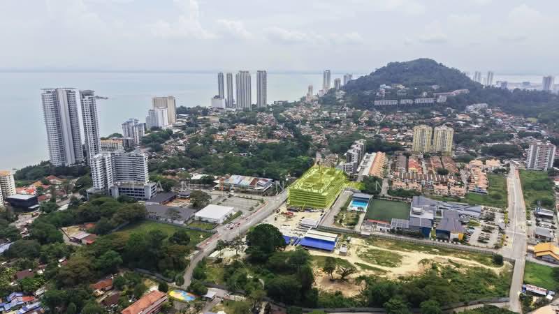 Tanjung Bungah Condo Next to Uniqlo 1400sqft Luxury Seaview - 1
