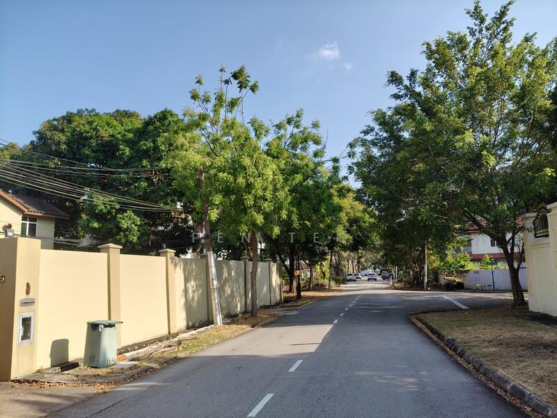 2 2 Storey Bungalow, Pulau Tikus, Penang. - 1