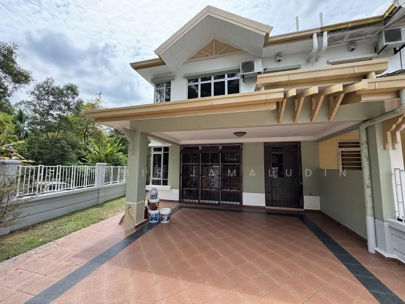 Bandar Seri Putra - 1