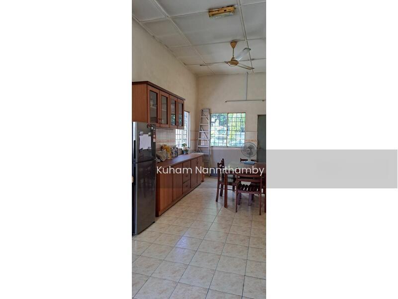 Bungalow at Kajang - 3