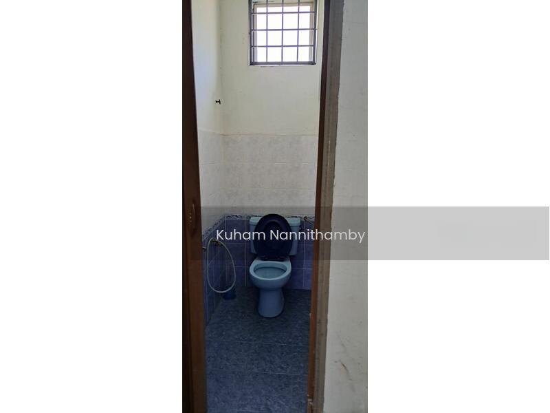 Bungalow at Kajang - 4