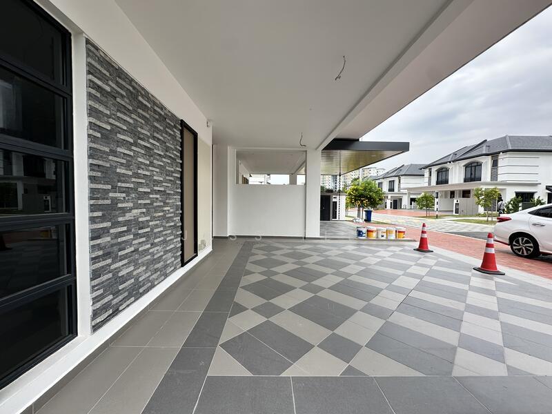 Precinct Arundina - 5