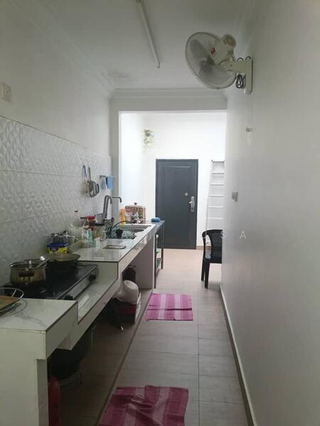 Kristal Court @ Section 7 - 4