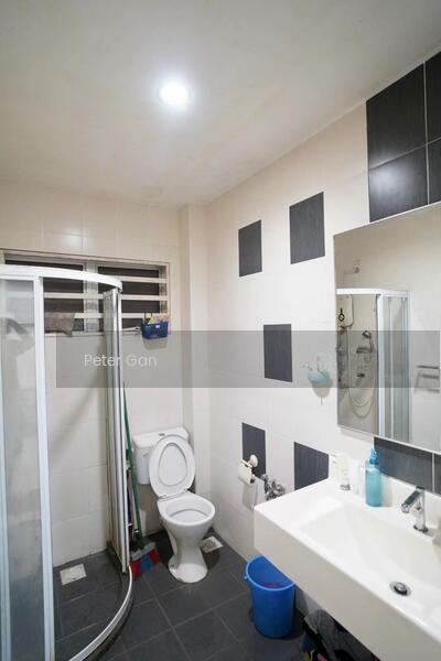 TAMAN RAPAT PERMAI - 4