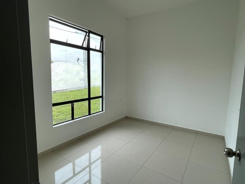 Taman Sawit Ria - 2