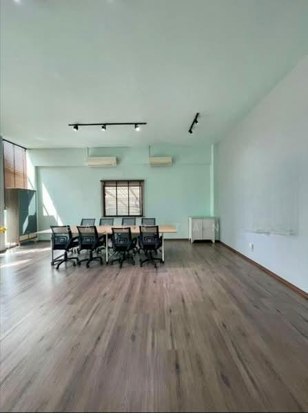 Eco Business Park 1 - 5