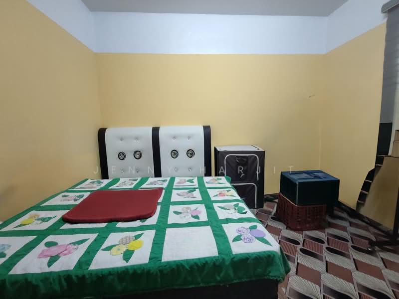 Lestari Apartment - 3