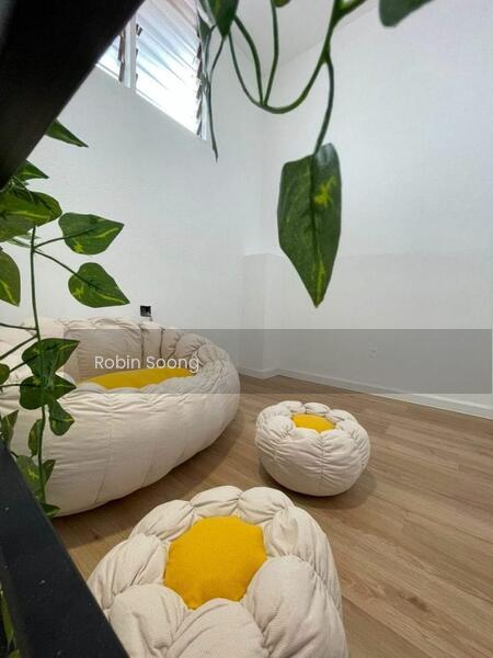 Freehold 1 Storey Terrace house at Bukit Beruang - 3