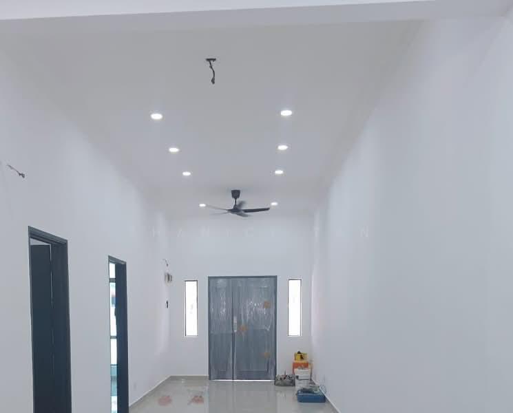 Taman Puteri Wangsa - 4