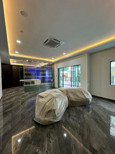 Mahkota Cheras - 4
