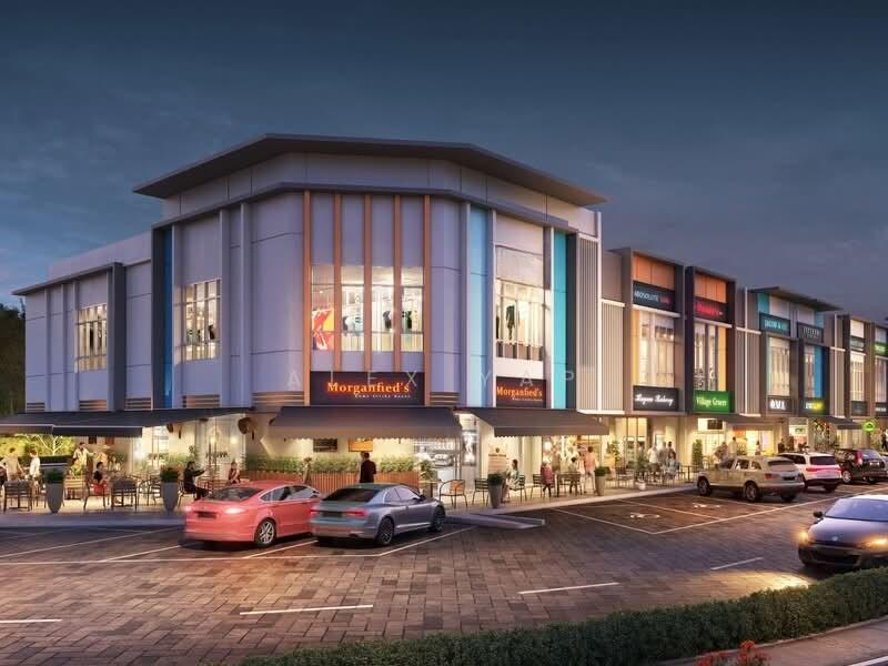 Klang very hot location 2 sty free hold new shop - 4