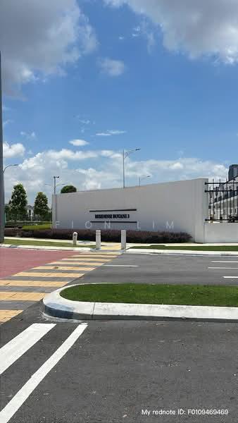 The Commune @ Eco Botanic 3 - 1