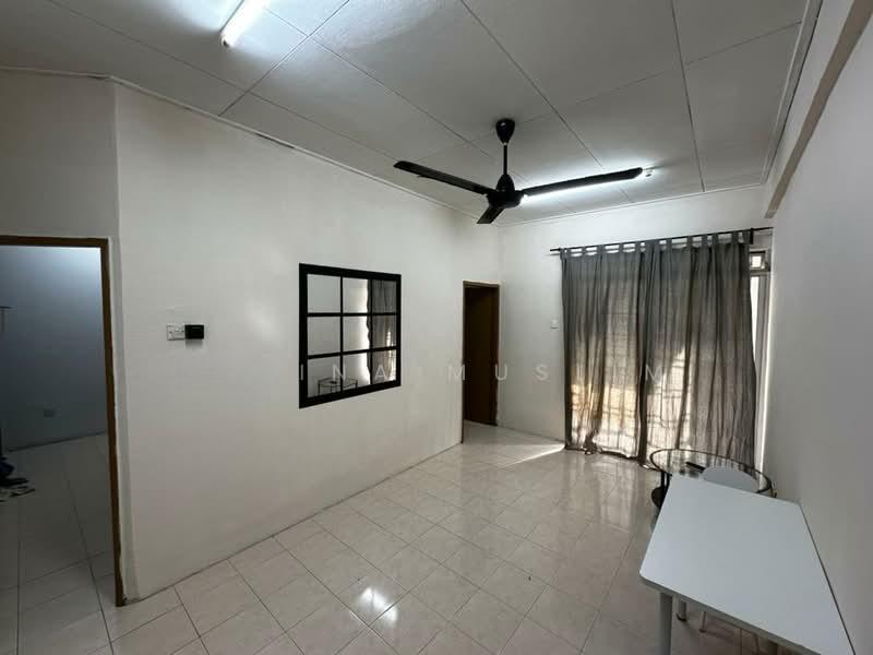 Taman Putri Kulai - 2