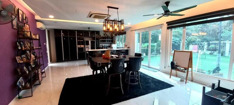 2.5-storey Terraced House at USJ Heights - 1