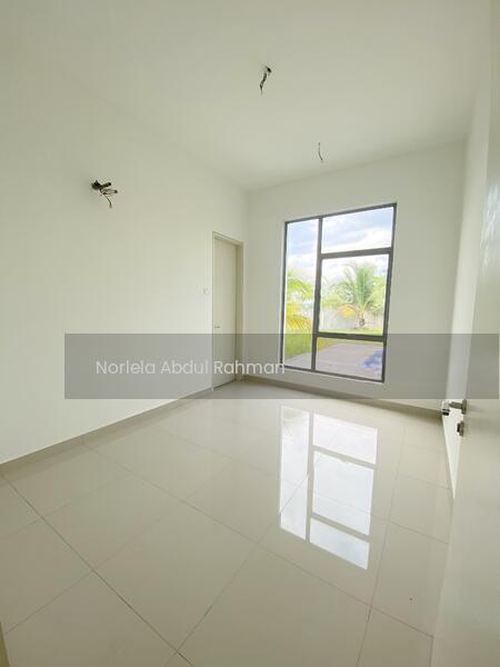 Frangipani Villa, Kota Seriemas - 4