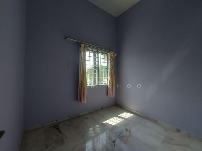 Pengkalan Ipoh - 4