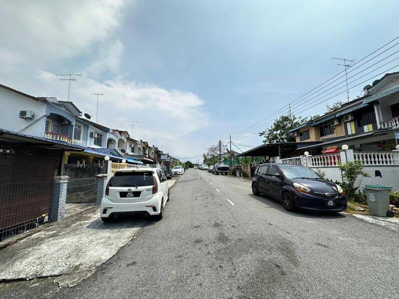 Taman Kluang Barat - 3