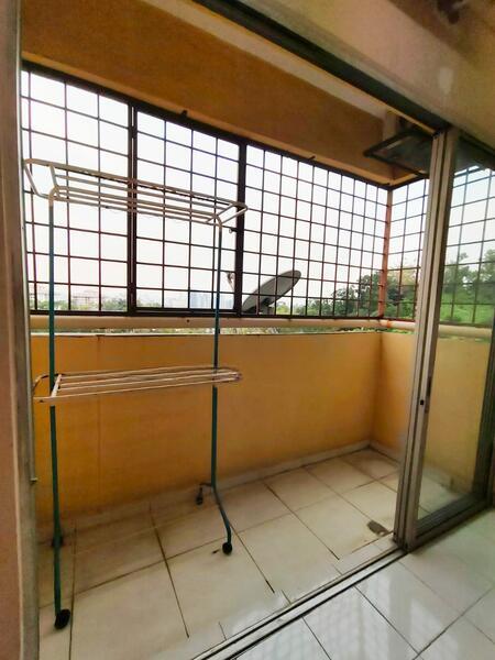 Sri Teratai Apartment - 2