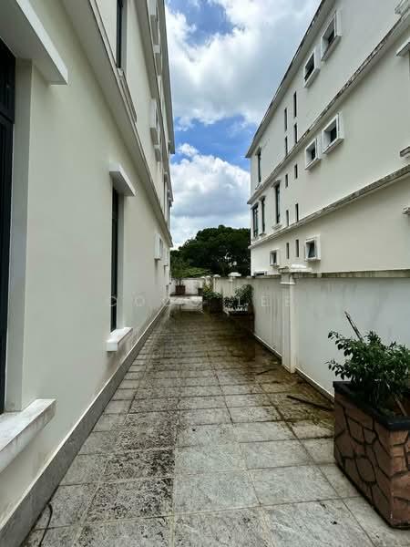 Villa Laguna Heights - 2