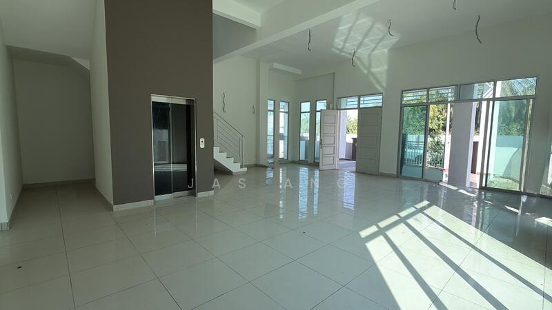 Royale Heights @ Taman Lembah Indah - 2