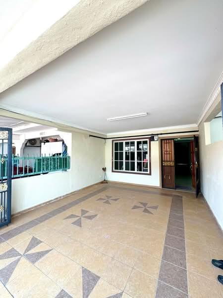 double storey Taman Melawati jalan J - 2