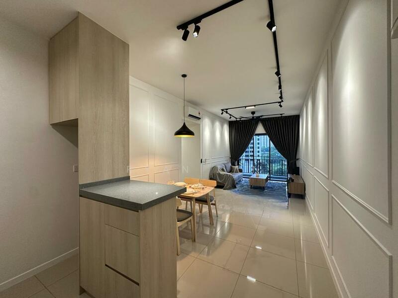 Savvy @ Riana Dutamas - 2