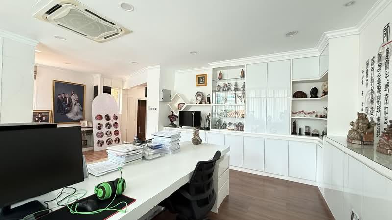 Beverly Heights - 2