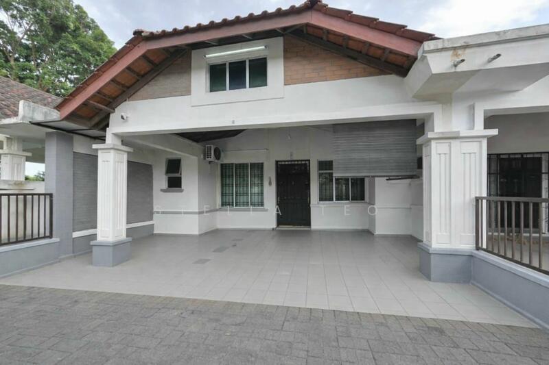 TAMAN IMPIAN EMAS (BUKIT IMPIAN RESIDENCE) - 1