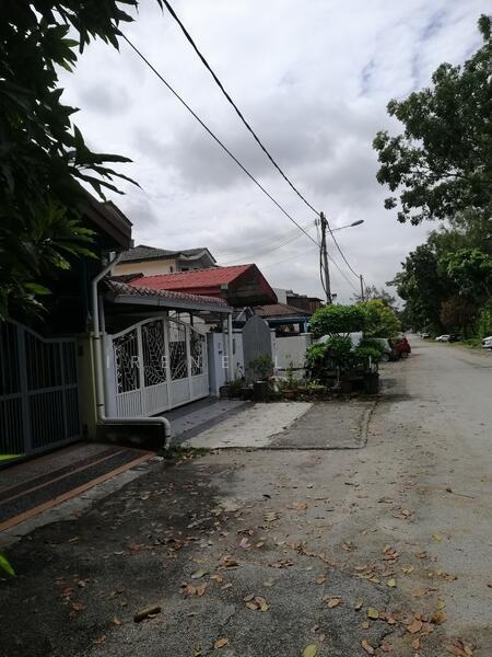 Taman Saujana Puchong - 4