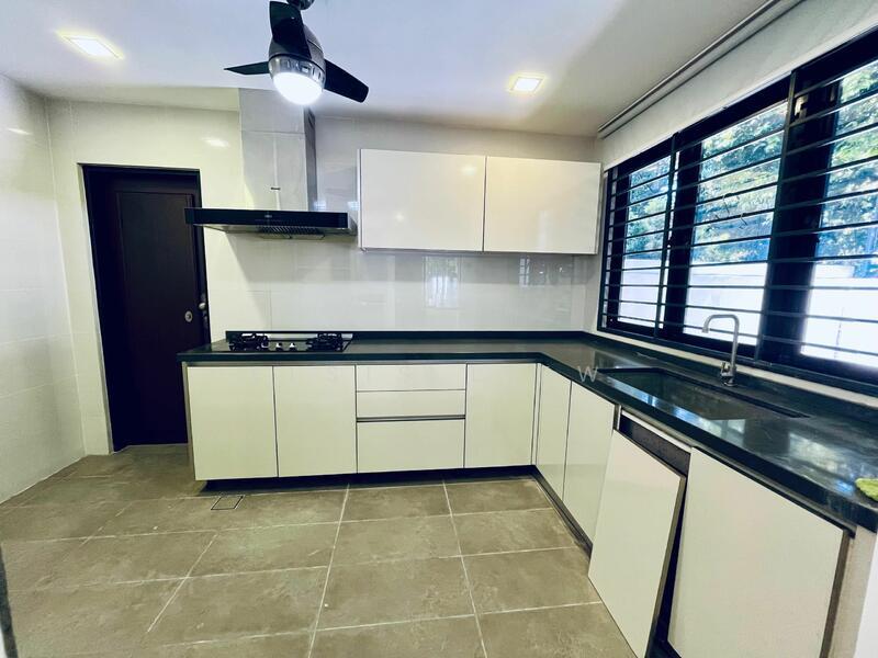 Dale, Lake Fields - 1