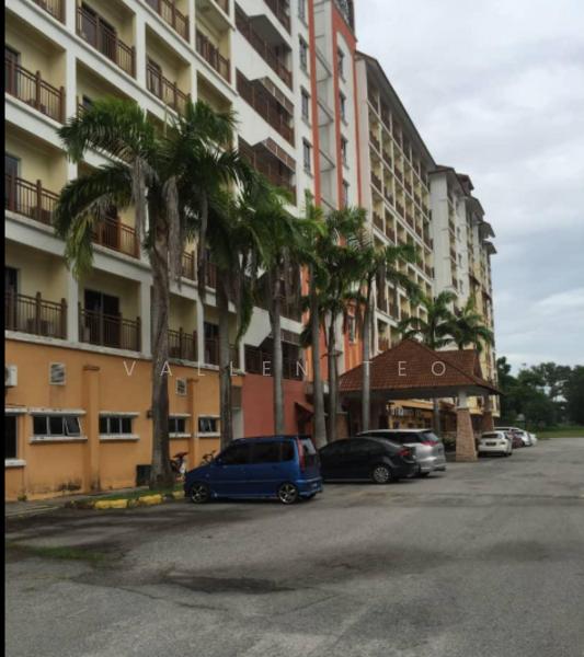 Bukit Merah Laketown - 2