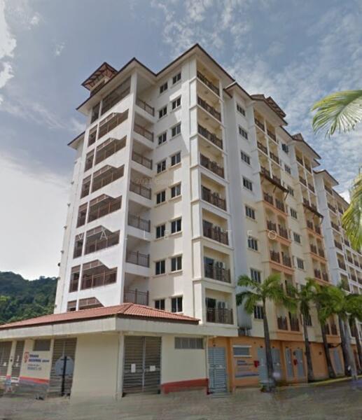 Bukit Merah Laketown - 1